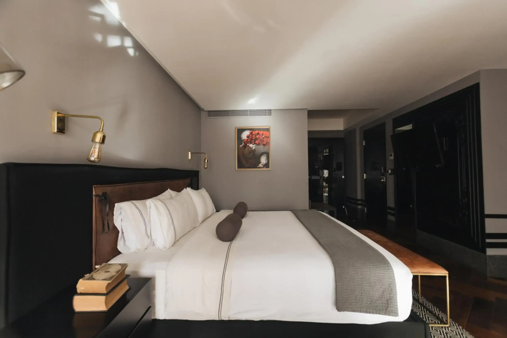 guest_rooms