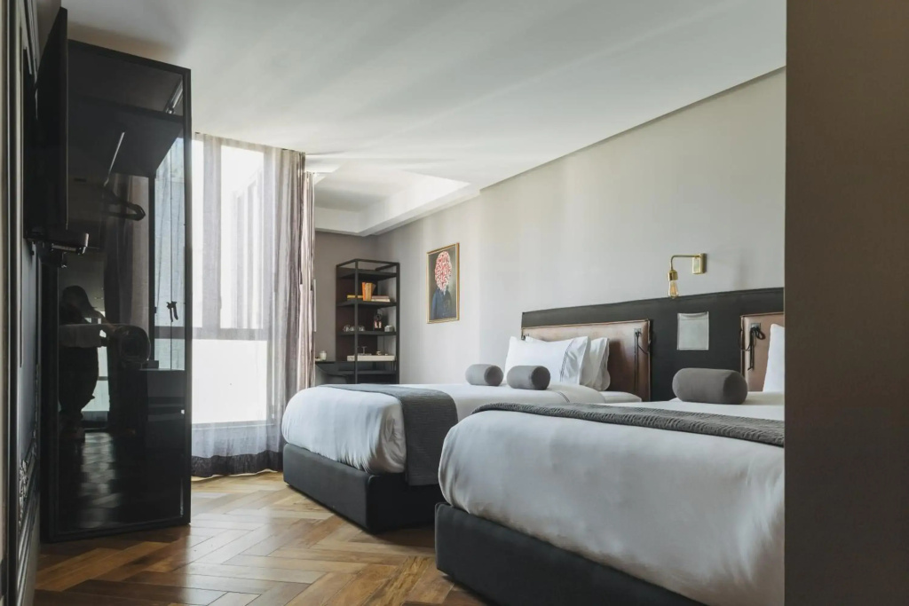 guest_rooms