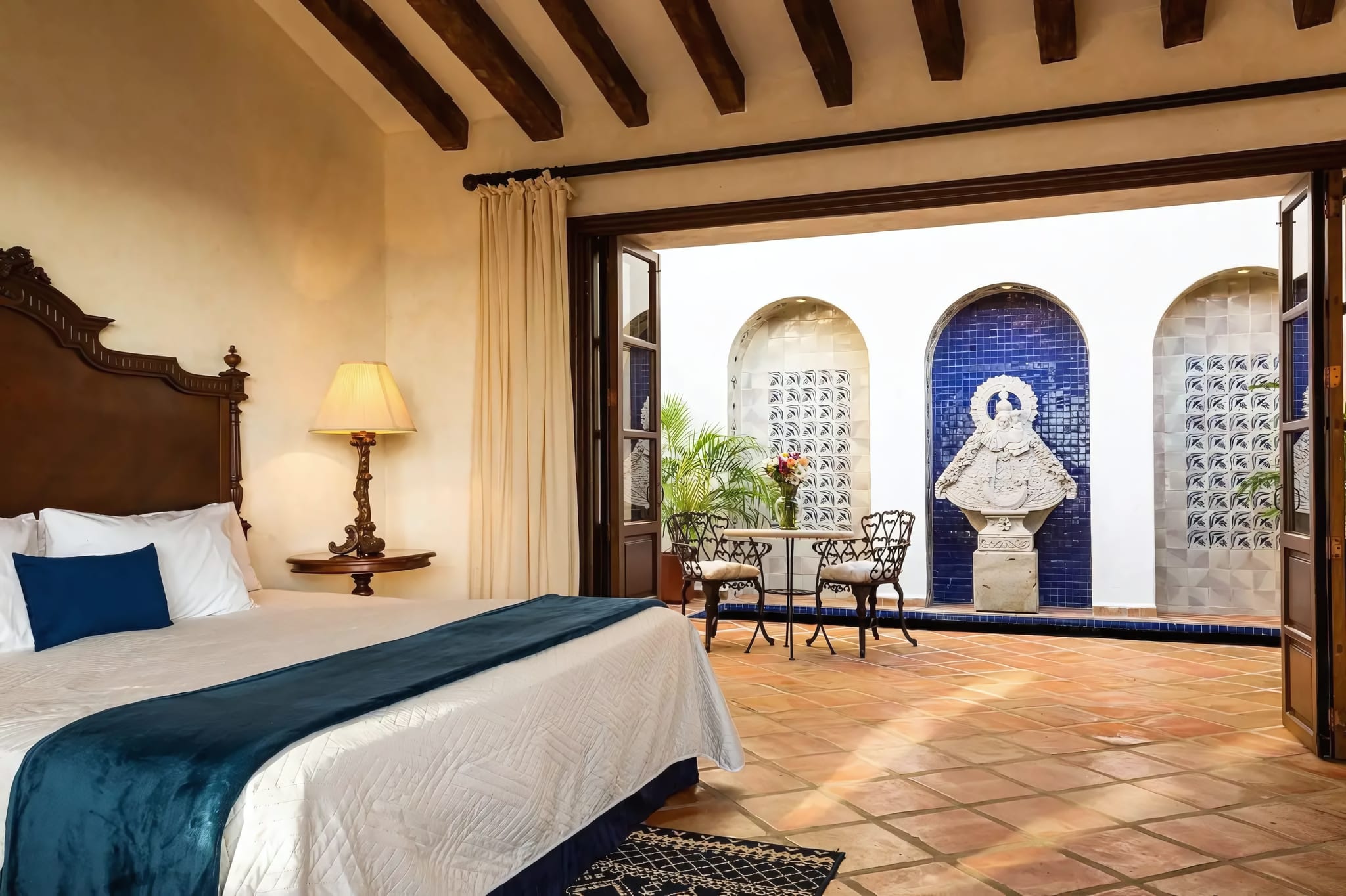 guest_rooms