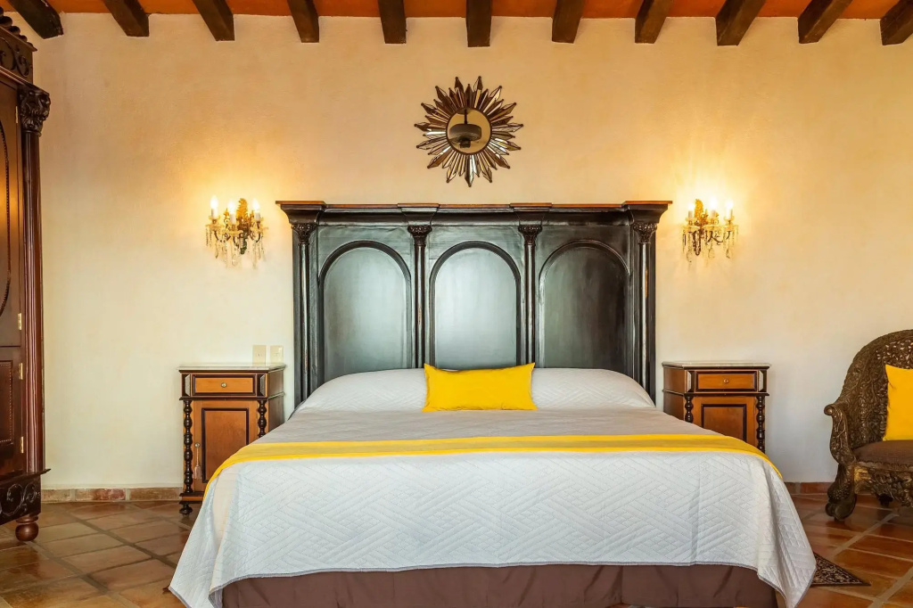guest_rooms