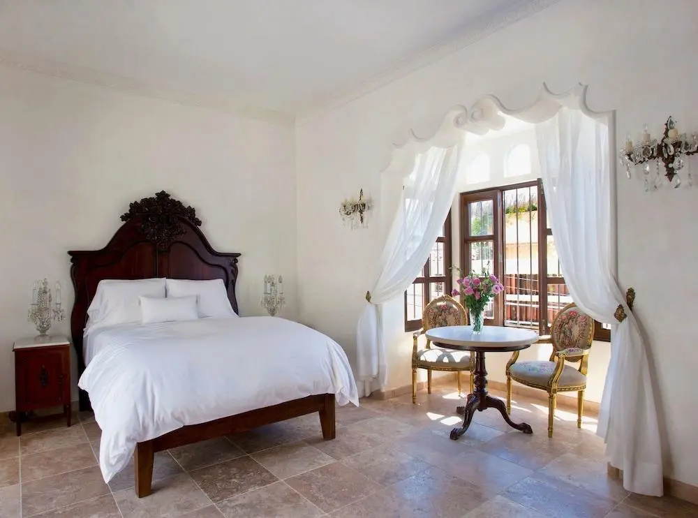 guest_rooms