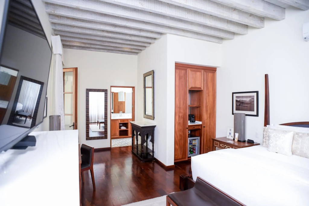 guest_rooms