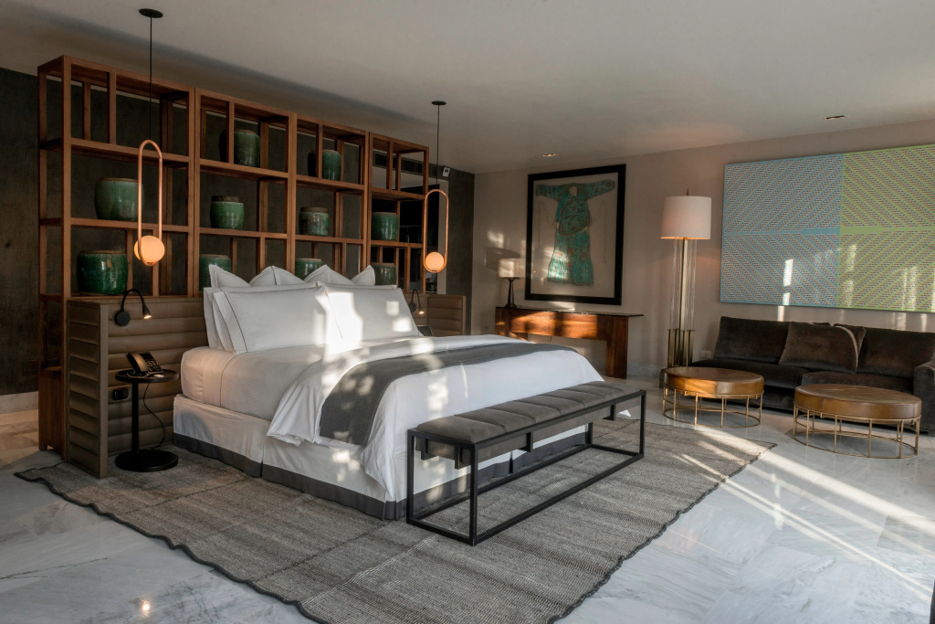 guest_rooms