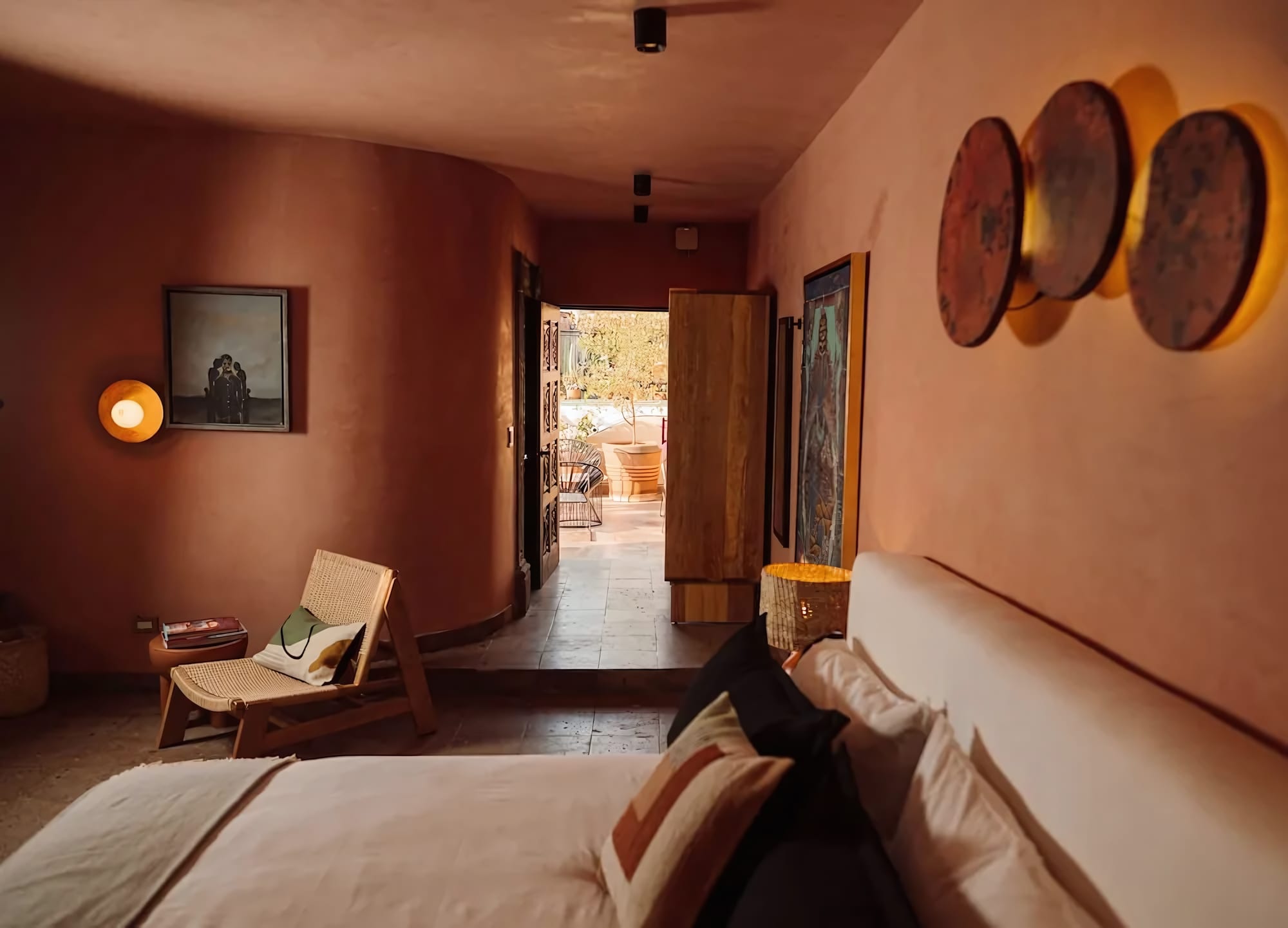 guest_rooms