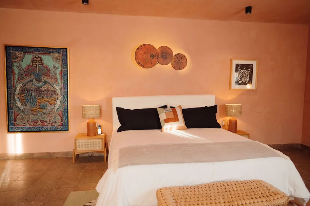 guest_rooms