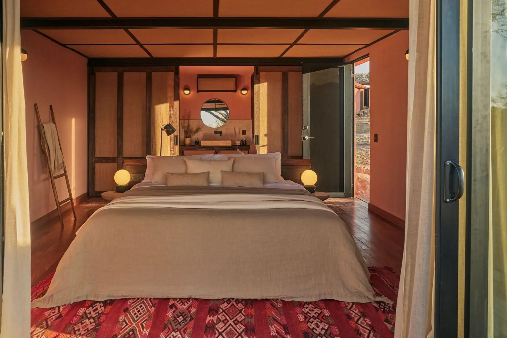 guest_rooms