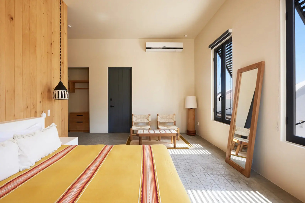 guest_rooms
