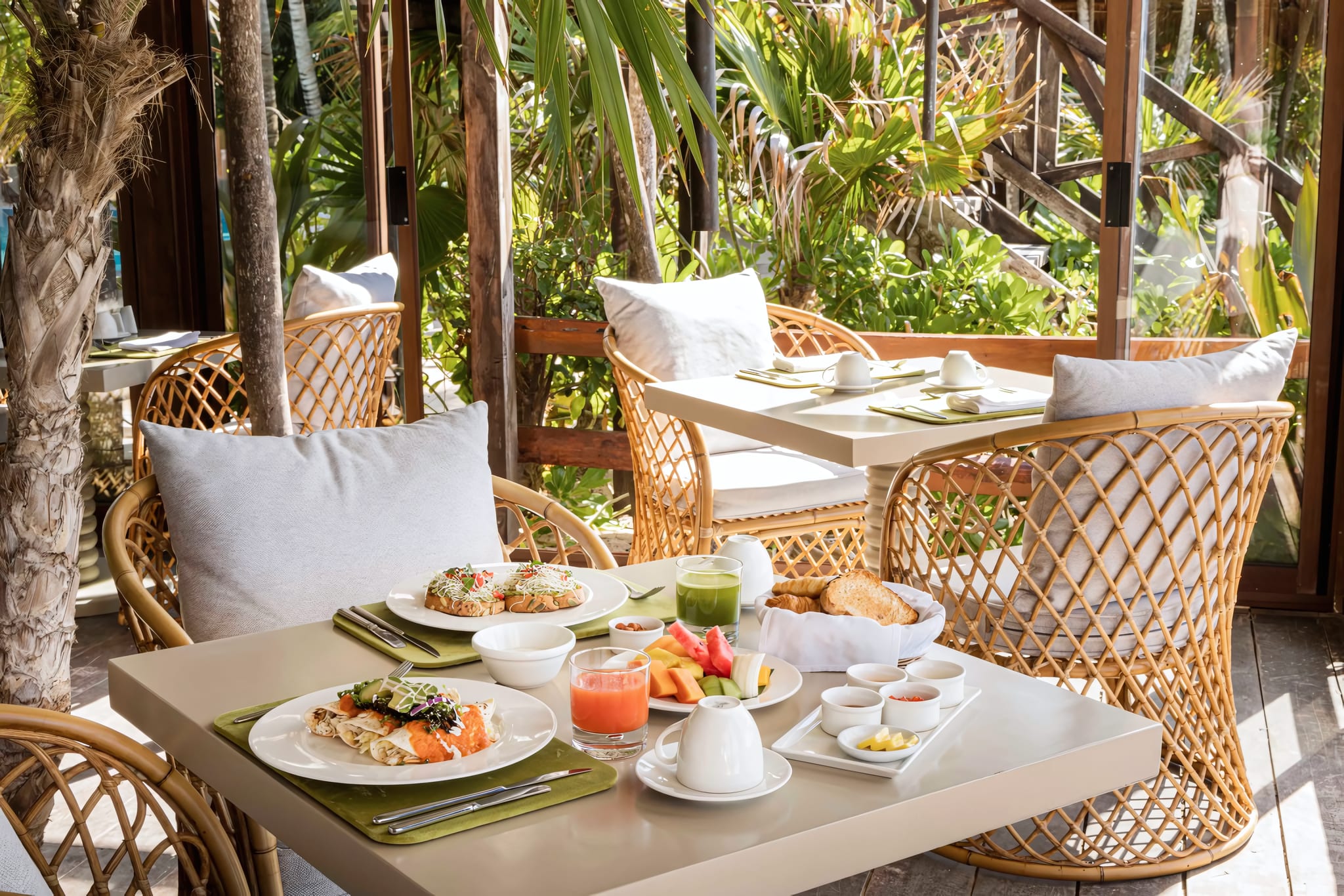 Dinner at Pandano, the Beachfront Signature Restaurant