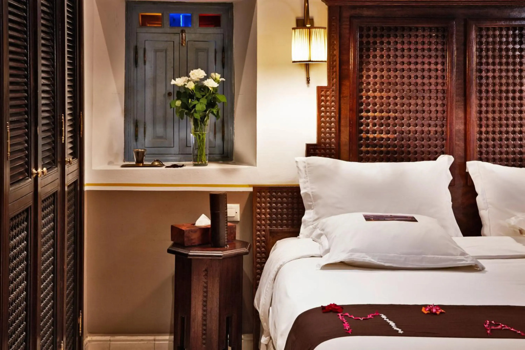 guest_rooms