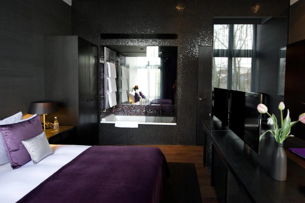 guest_rooms