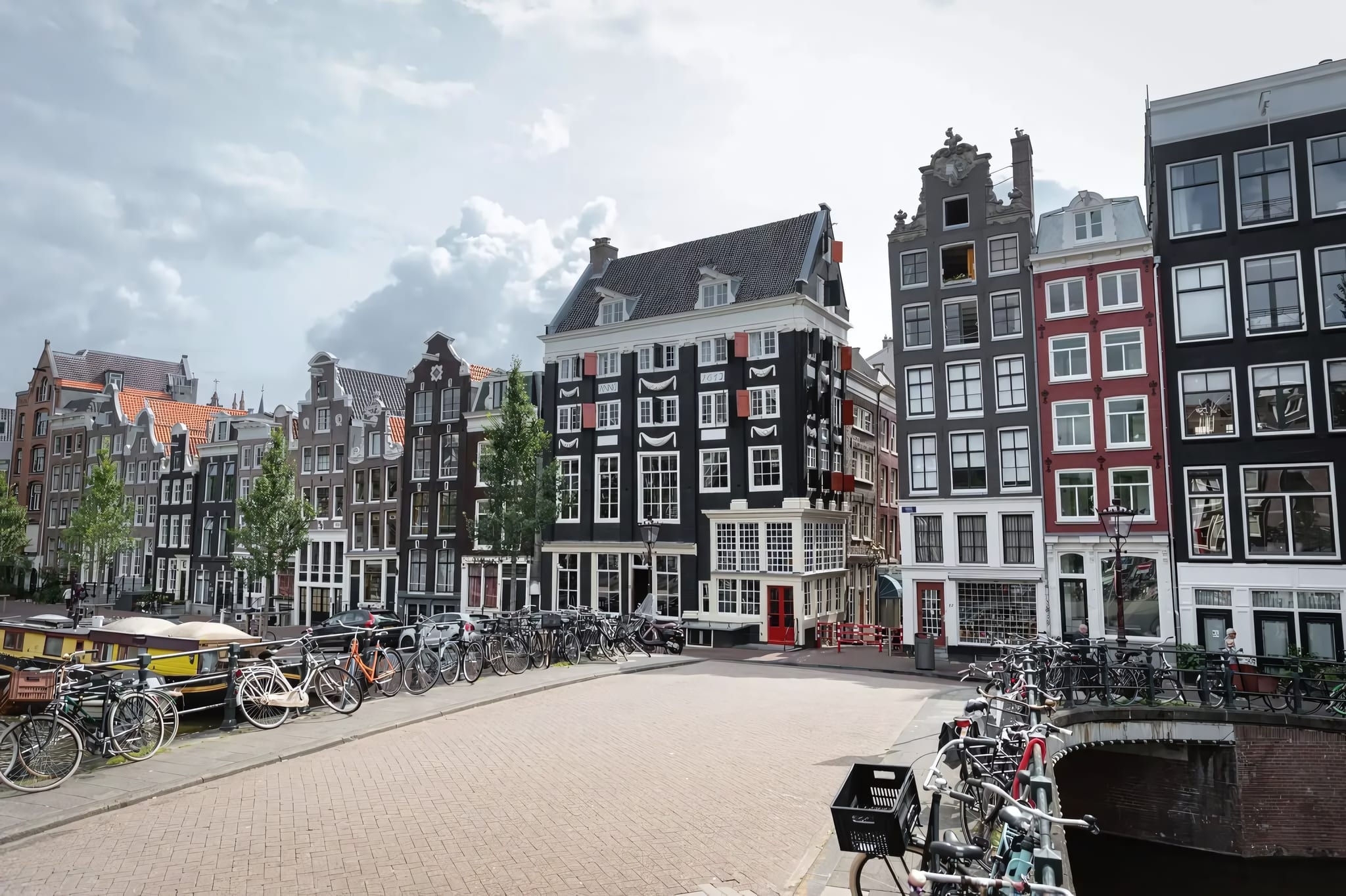 Steps From Amsterdam's Cultural Landmarks