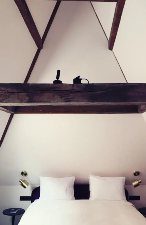 guest_rooms