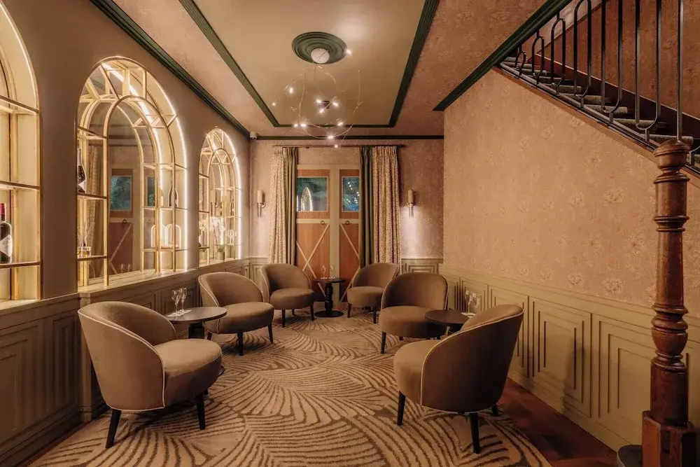 lobby