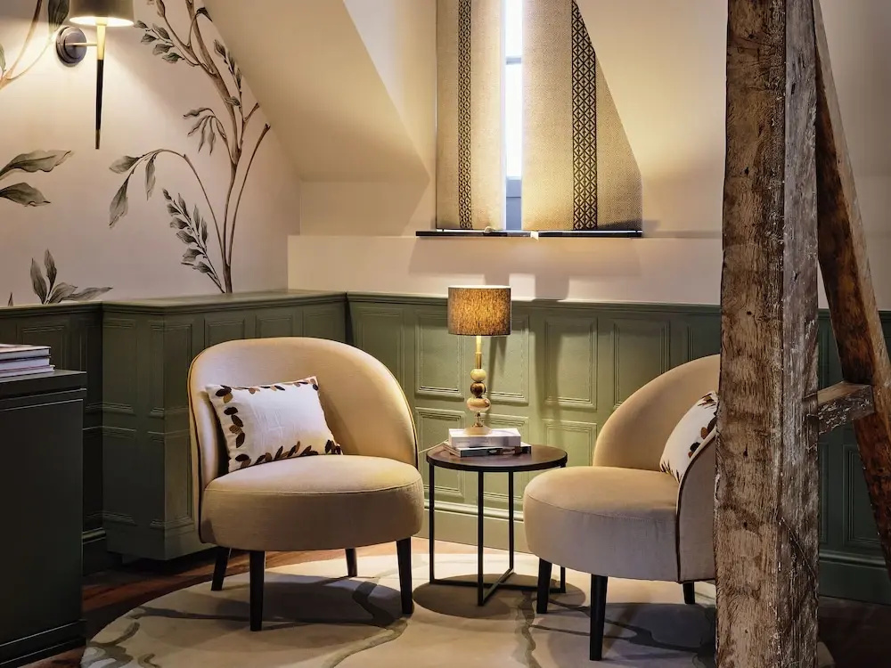 guest_rooms