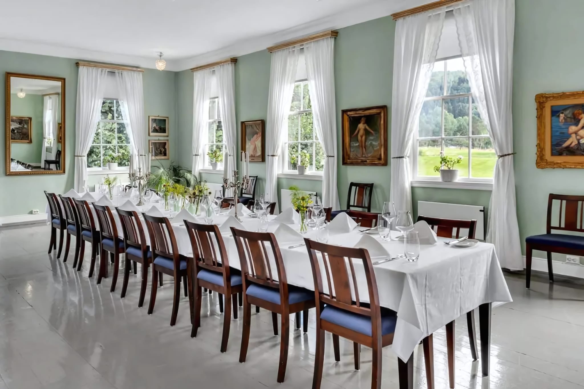 Farm-to-Table Dining from the Estate's Own Land