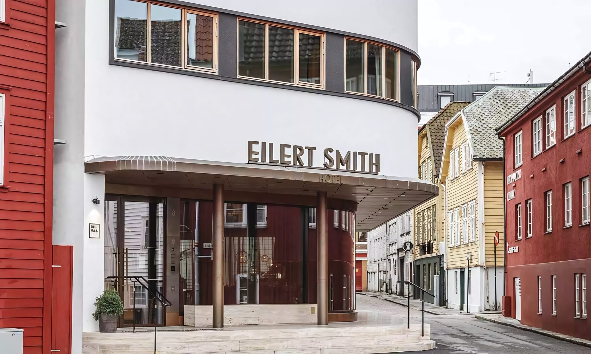A 1937 Functionalist Warehouse Reborn