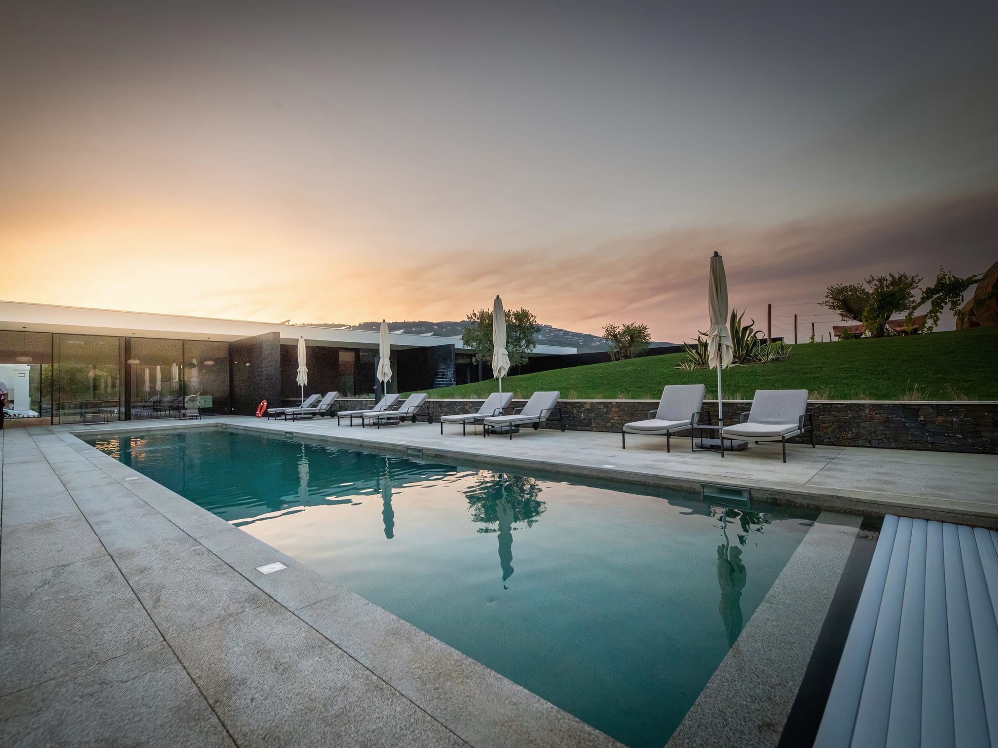 Poolside Gardens Overlooking the Vineyards