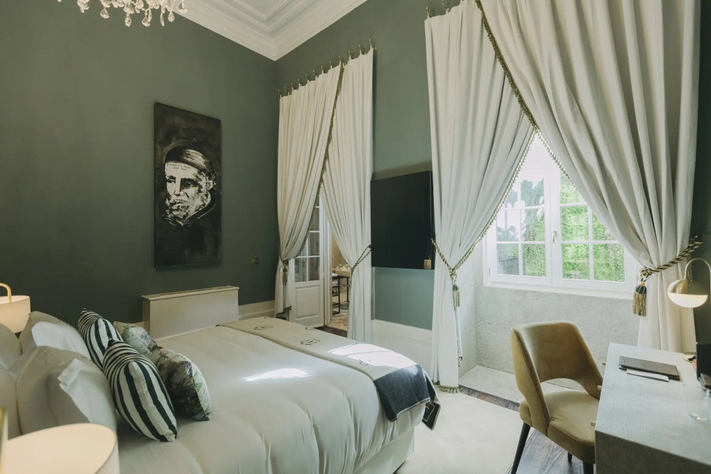 guest_rooms