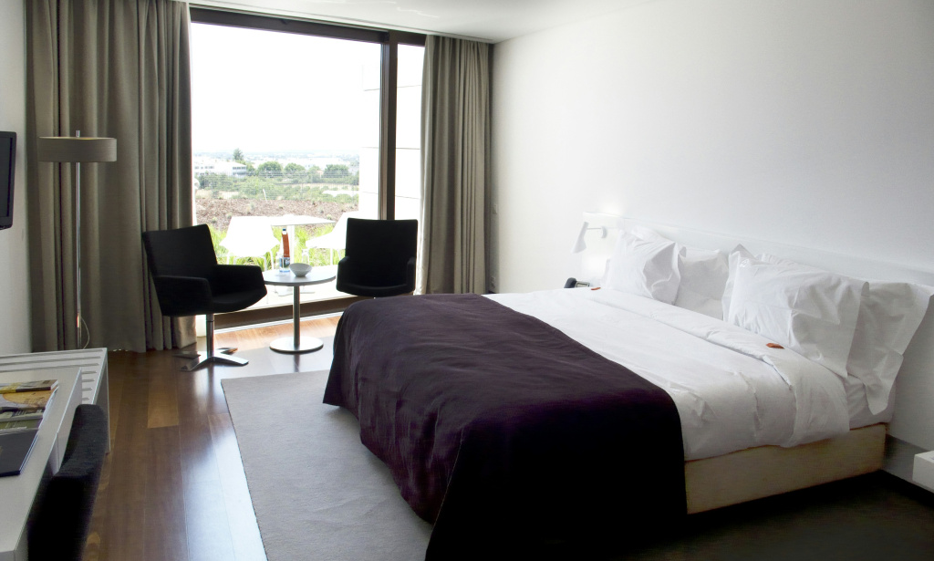 guest_rooms