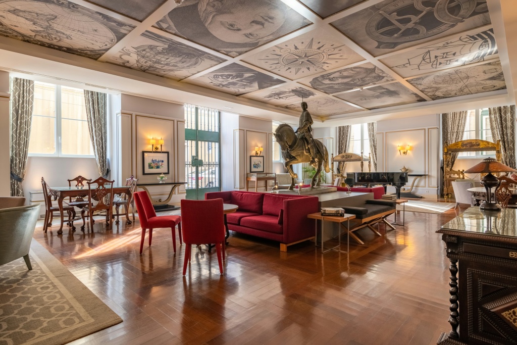 lobby