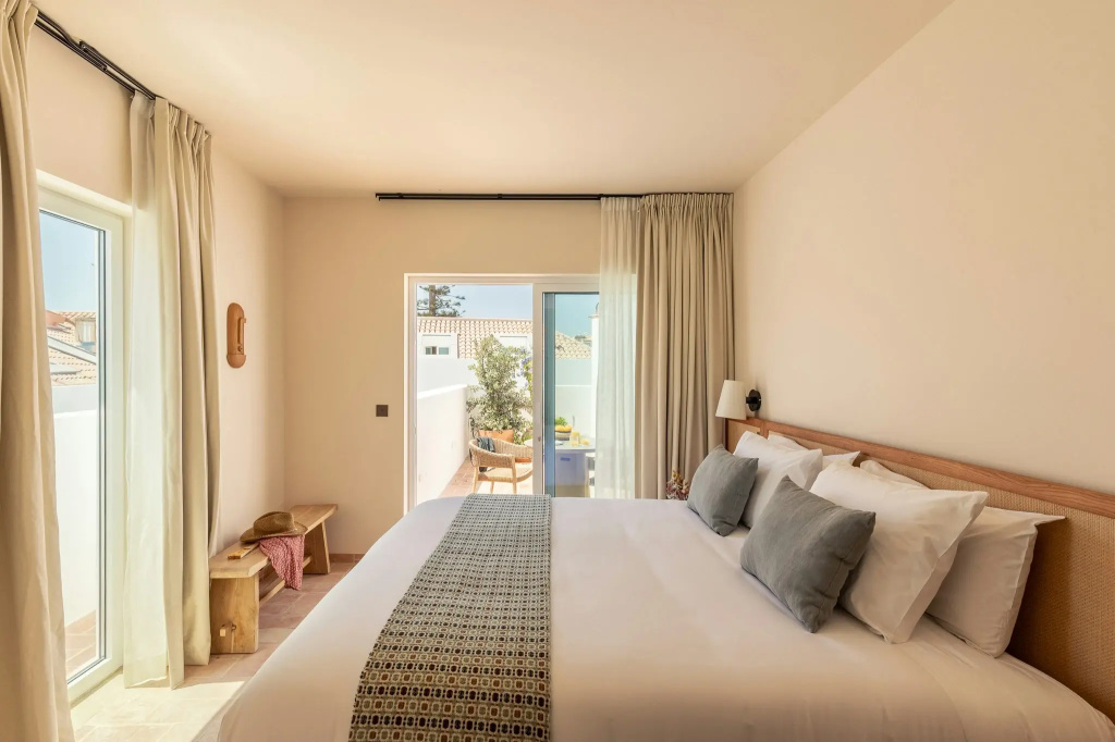 guest_rooms