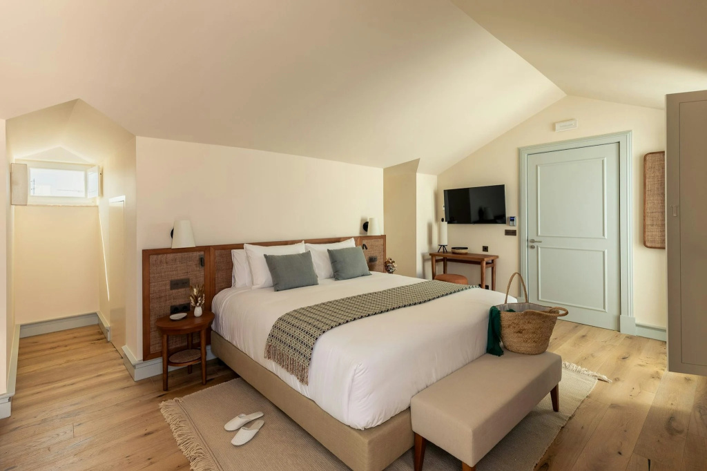 guest_rooms
