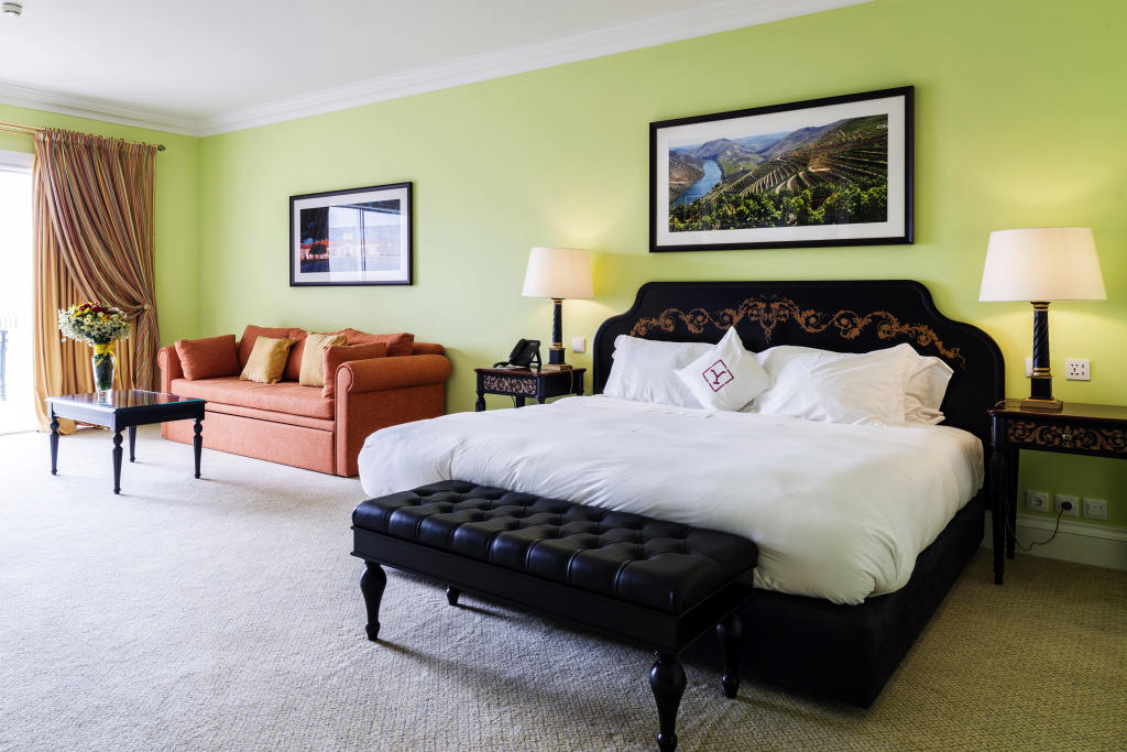 guest_rooms