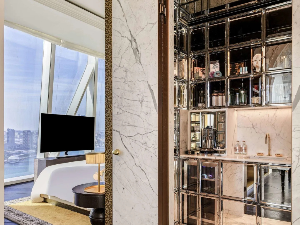 guest_rooms