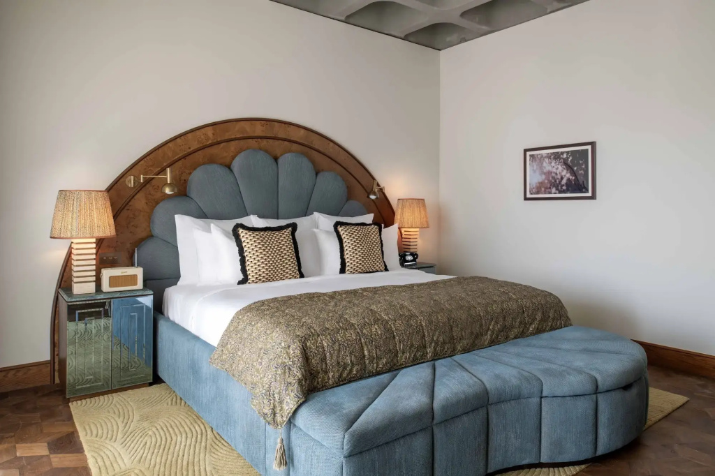 guest_rooms