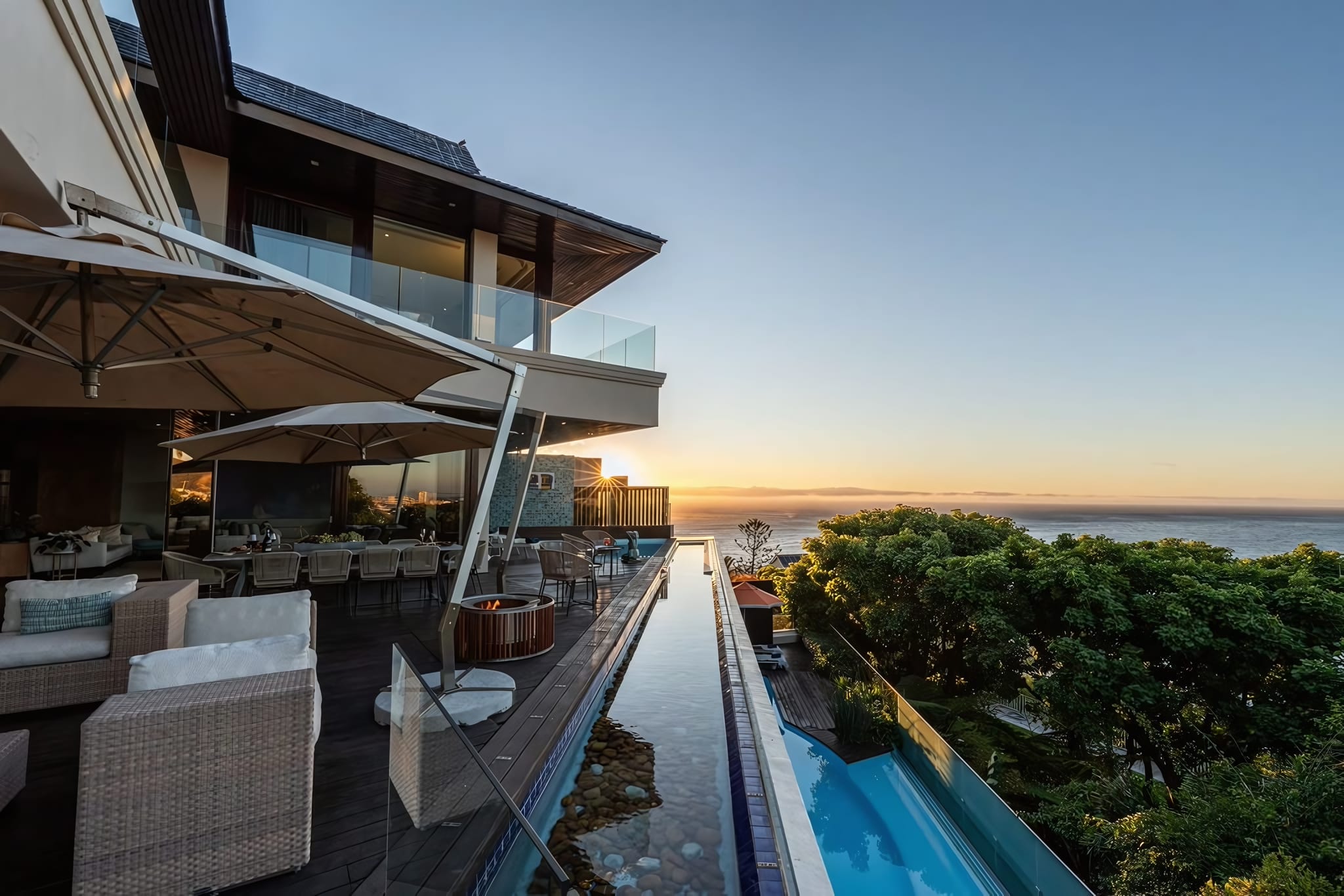Private Villa Living Above Bantry Bay