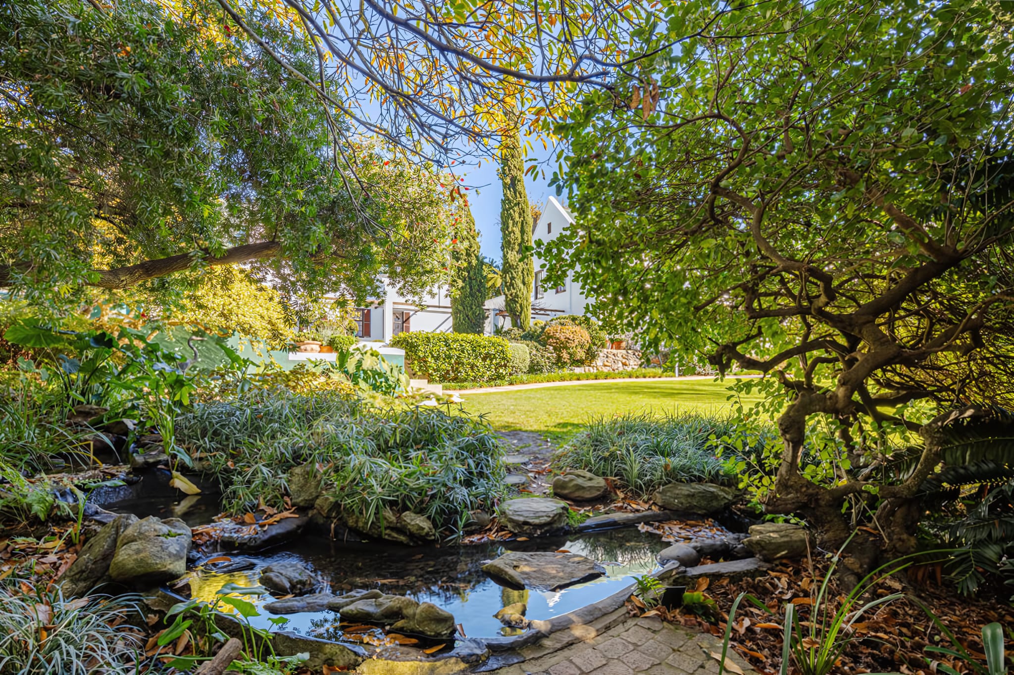 Manicured Gardens in the Vineyard Valley