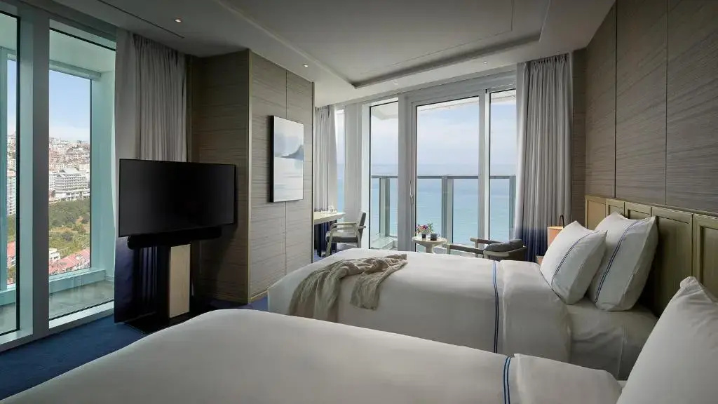guest_rooms
