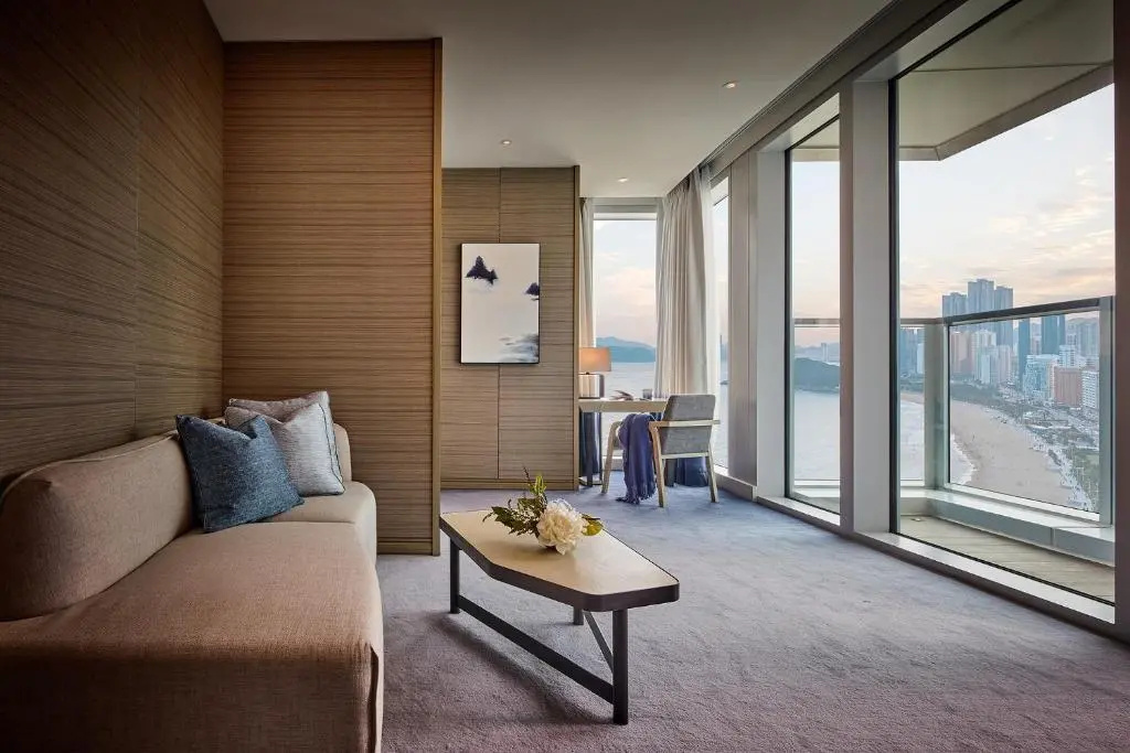 guest_rooms