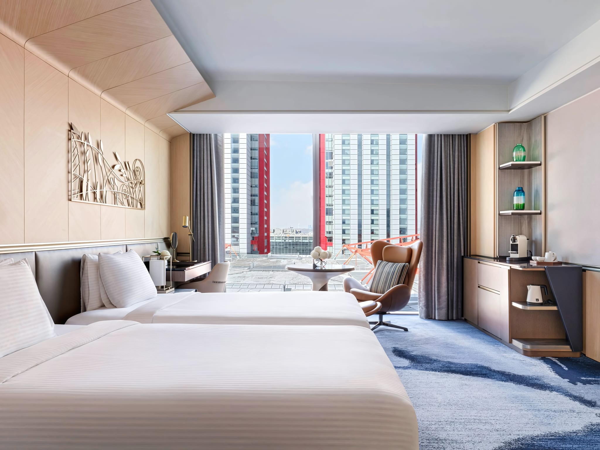 Fairmont Gold Lounge Access