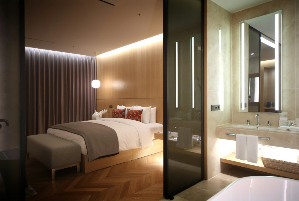 guest_rooms