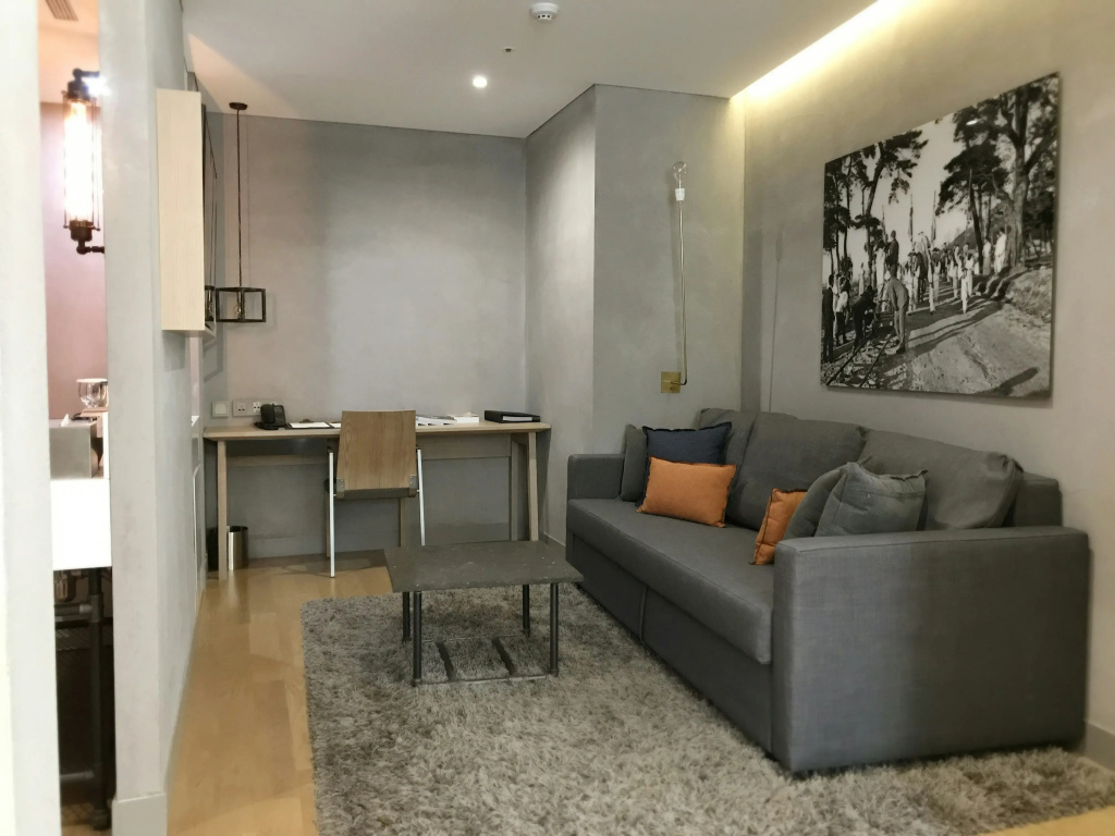 hotel_rooms