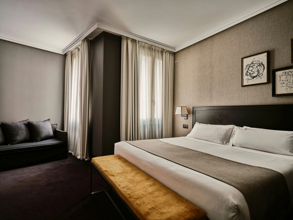 guest_rooms
