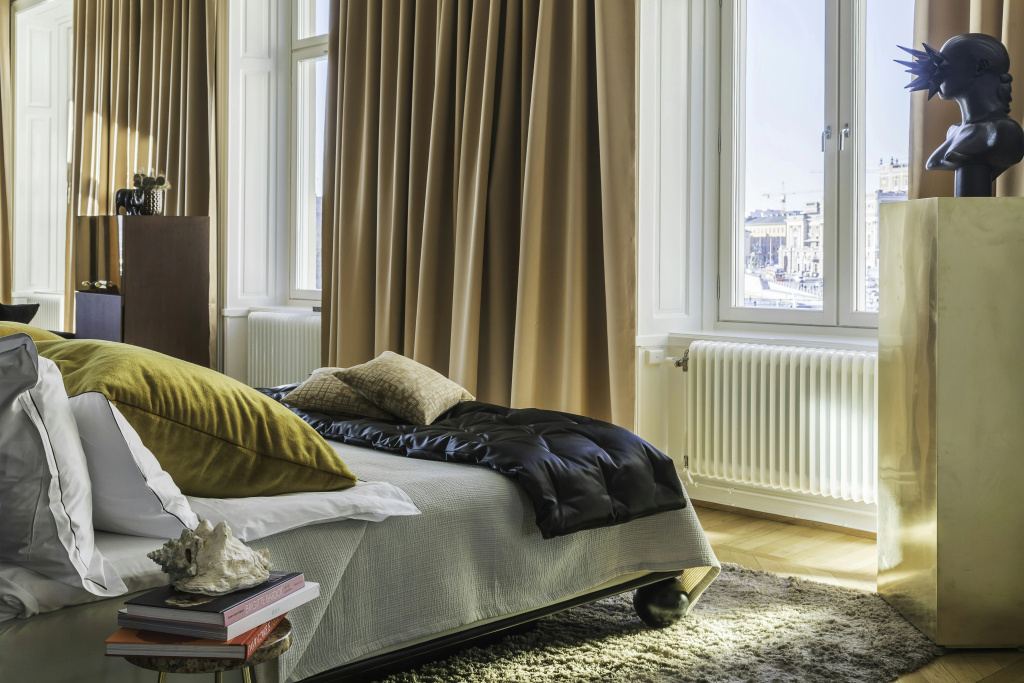 guest_rooms