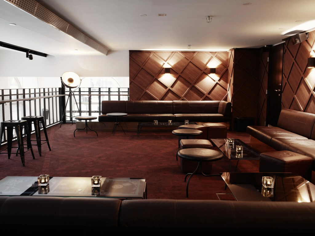 hotel_rooms