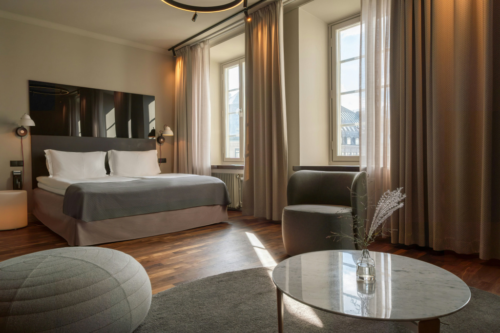 guest_rooms