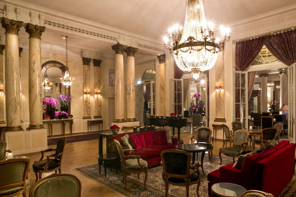 lobby