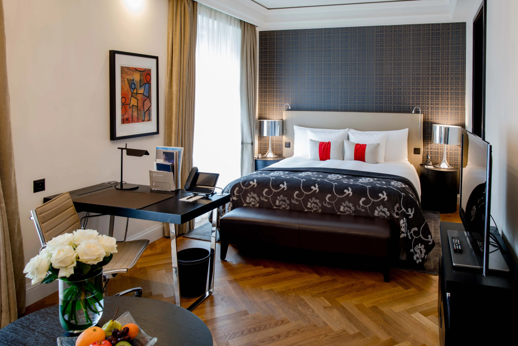 guest_rooms
