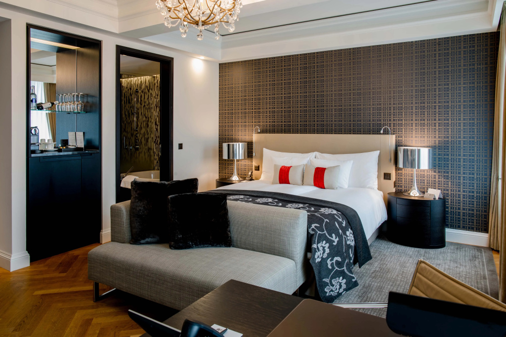 guest_rooms