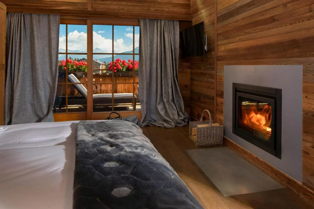 guest_rooms
