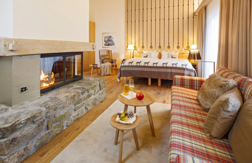guest_rooms