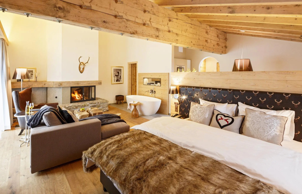 guest_rooms