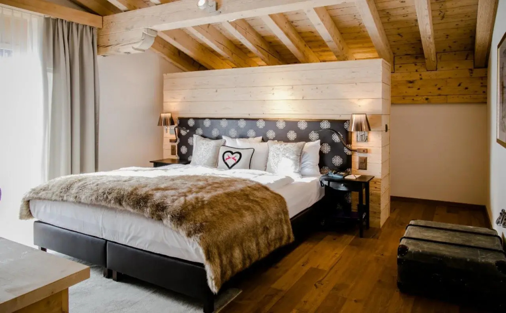 guest_rooms