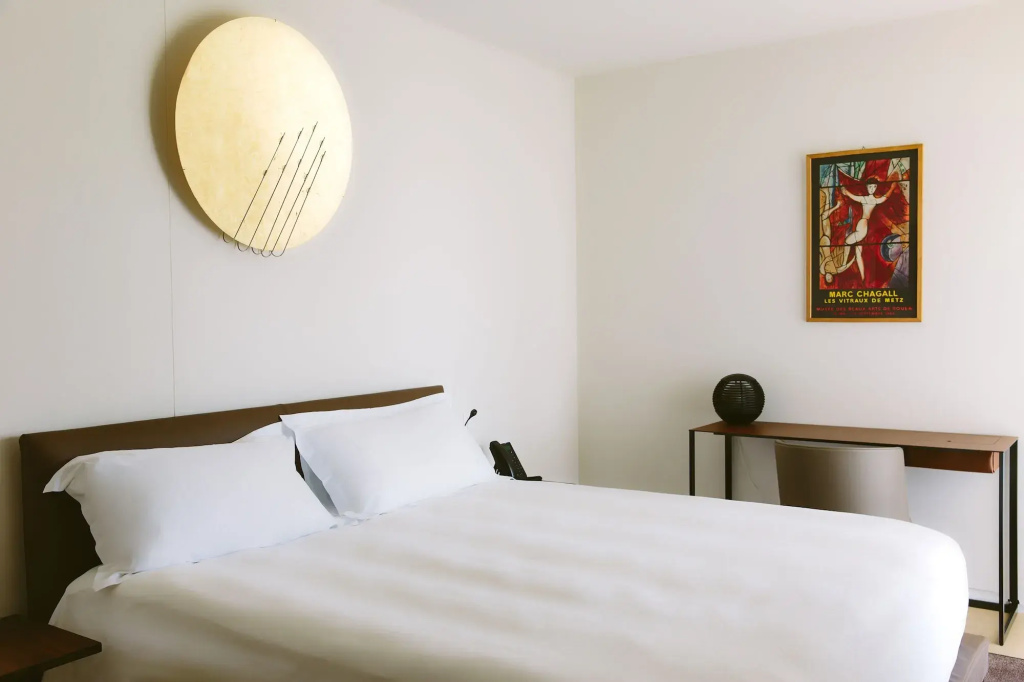 guest_rooms