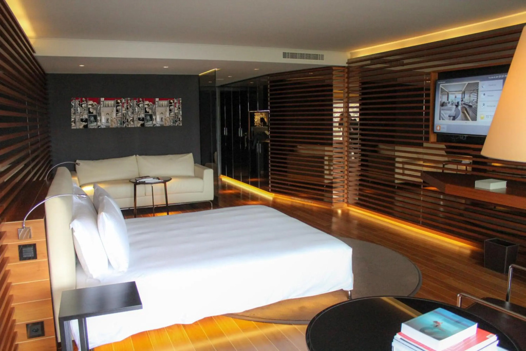 guest_rooms