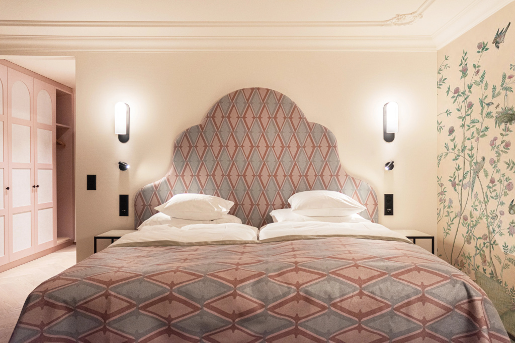 guest_rooms